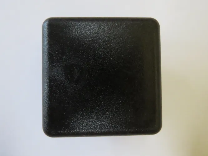 Billede af Plastprop til firkantrør 60x60, 2,6-4,0 mm - Sort